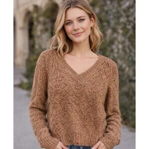 NWT Minnie Rose Women’s Sz M‎ Pointelle Knit Mohair Wool V Neck Sweater